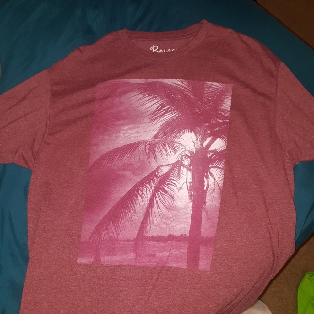 Graphic t-shirt